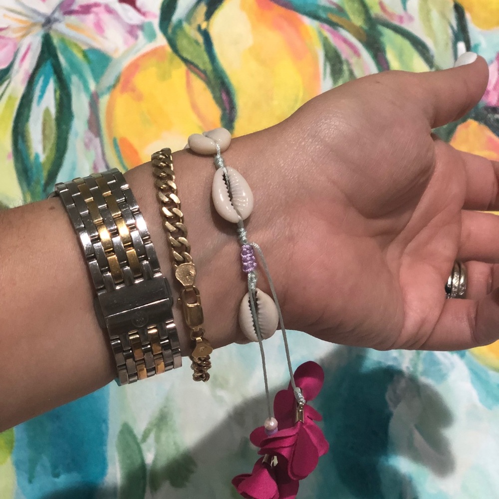 Shell bracelet - Picture 3 of 3